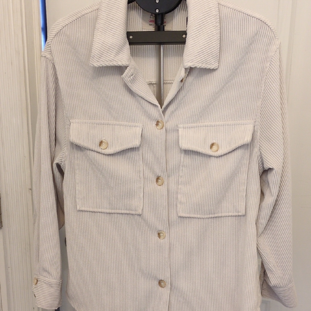 Ashley By 26 International Cream Ribbed Top
